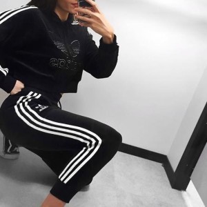 Alyssarenee